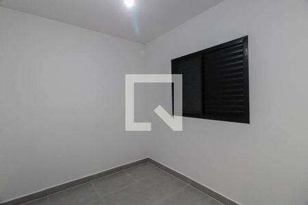 Quarto 1 de apartamento para alugar com 2 quartos, 38m² em São Lucas, São Paulo