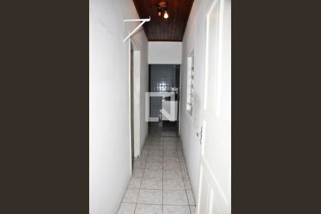Corredor Interno de casa à venda com 4 quartos, 130m² em Vila Bancaria Munhoz, São Paulo