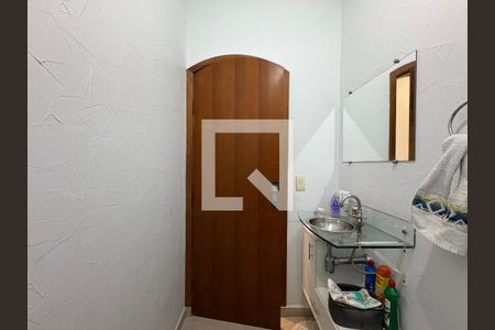 Lavabo de casa à venda com 3 quartos, 260m² em Vila Guaraciaba, Santo André
