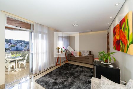 Sala de apartamento à venda com 3 quartos, 130m² em Minas Brasil, Belo Horizonte