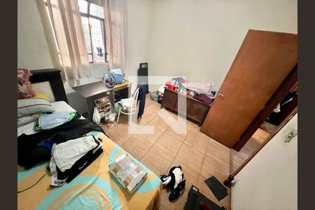 Quarto 1 de casa para alugar com 4 quartos, 180m² em Maria Helena, Belo Horizonte