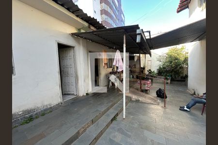 Casa à venda com 4 quartos, 215m² em Caiçaras, Belo Horizonte