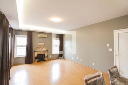 Sala de Jantar de casa de condomínio para alugar com 4 quartos, 316m² em Jardim das Palmeiras, Uberlândia