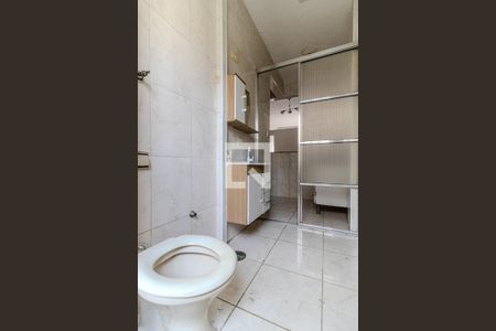 Banheiro de kitnet/studio para alugar com 1 quarto, 40m² em Santa Cecilia, São Paulo