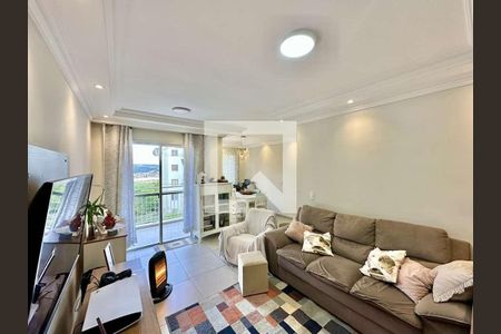 Sala de kitnet/studio para alugar com 2 quartos, 64m² em Jardim Monte Santo, Cotia