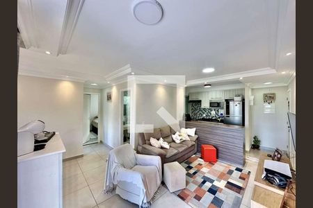 Sala de kitnet/studio para alugar com 2 quartos, 64m² em Jardim Monte Santo, Cotia