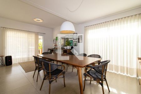 Sala de Jantar de casa de condomínio à venda com 4 quartos, 194m² em Bairro das Palmeiras, Campinas