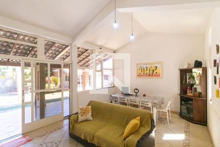 Casa 1 - Sala de casa à venda com 7 quartos, 397m² em Geraldo, Campinas