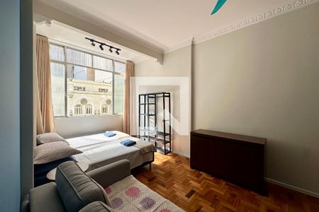 Sala/Quarto de kitnet/studio para alugar com 1 quarto, 35m² em Centro, Rio de Janeiro