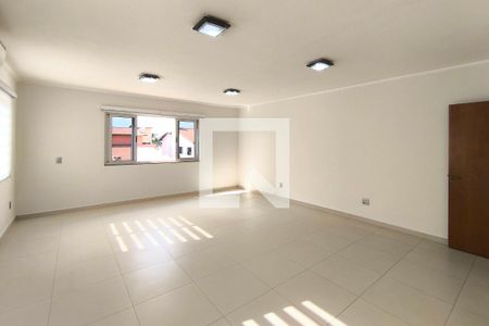 Sala de casa de condomínio à venda com 4 quartos, 357m² em Parque Centenário, Jundiaí