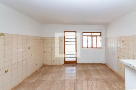Sala de apartamento para alugar com 2 quartos, 85m² em Flávio Marques Lisboa, Belo Horizonte