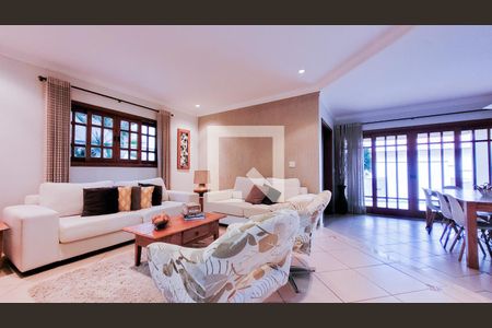 Sala de casa de condomínio à venda com 3 quartos, 250m² em Chácara São Rafael, Campinas