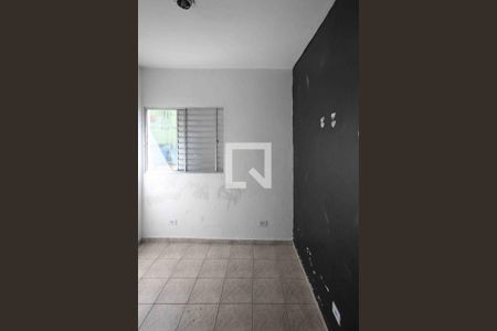 Quarto 1 de casa para alugar com 2 quartos, 42m² em Jardim Paraguacu, São Paulo