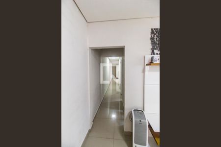 Corredor de casa à venda com 4 quartos, 125m² em Jardim Regina Alice, Barueri