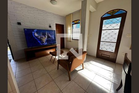Sala de casa à venda com 4 quartos, 300m² em Nova Granada, Belo Horizonte