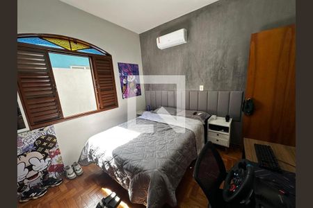 Casa à venda com 4 quartos, 300m² em Nova Granada, Belo Horizonte