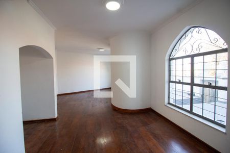 Sala de casa para alugar com 3 quartos, 185m² em Vila Trujillo, Sorocaba