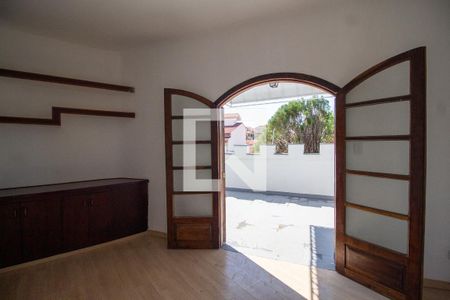 Sala de TV de casa para alugar com 3 quartos, 185m² em Vila Trujillo, Sorocaba