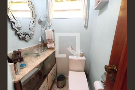 Lavabo de casa para alugar com 5 quartos, 280m² em Jardim da Gloria, São Paulo