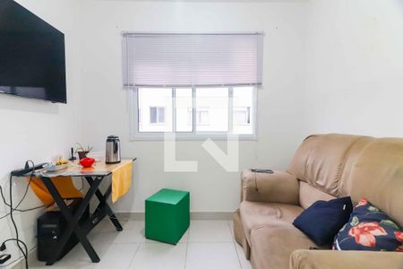 Sala/Cozinha de apartamento para alugar com 2 quartos, 33m² em Jardim Celeste, São Paulo