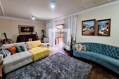 Sala de casa para alugar com 5 quartos, 375m² em Piratininga, Niterói