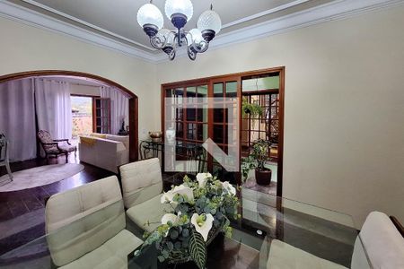 Sala 2 de casa para alugar com 5 quartos, 375m² em Piratininga, Niterói