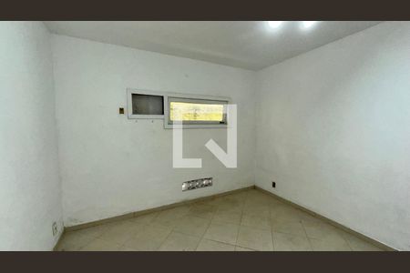 Quarto 2 de casa à venda com 7 quartos, 900m² em Vargem Pequena, Rio de Janeiro