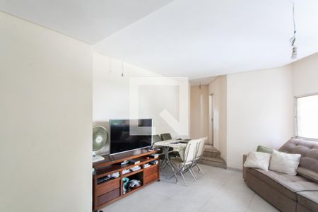 Sala de apartamento para alugar com 3 quartos, 100m² em Céu Azul, Belo Horizonte