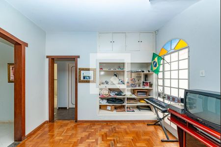 Sala 3 de casa à venda com 5 quartos, 288m² em Vila Paris, Belo Horizonte