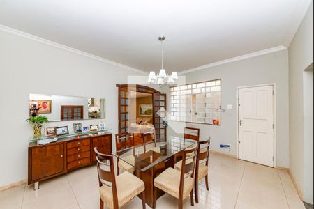 Sala 2 de casa à venda com 5 quartos, 288m² em Vila Paris, Belo Horizonte