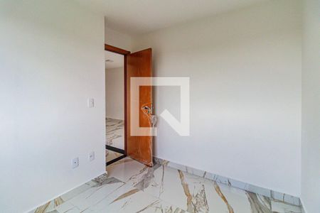 Quarto 01 de apartamento para alugar com 2 quartos, 43m² em Jardim Arpoador, São Paulo
