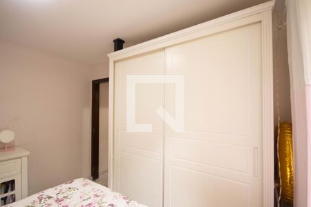 Quarto 2 de casa à venda com 3 quartos, 170m² em Vila Gustavo, São Paulo