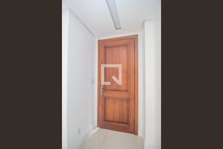 Sala de casa para alugar com 4 quartos, 297m² em Vila Assunção, Porto Alegre