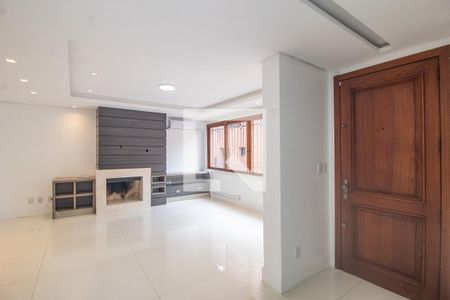 Sala de casa para alugar com 4 quartos, 297m² em Vila Assunção, Porto Alegre