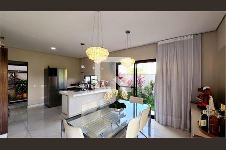 Casa à venda com 3 quartos, 220m² em CECAP, Jundiaí