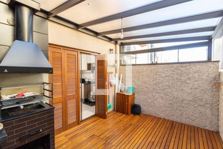 Varanda de casa de condomínio à venda com 2 quartos, 75m² em Teresópolis, Porto Alegre