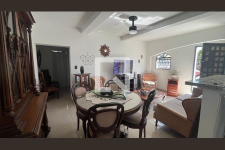 Sala 3 de casa à venda com 6 quartos, 245m² em Chácara da Barra, Campinas