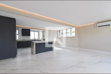 Sala de apartamento à venda com 3 quartos, 150m² em Savassi, Belo Horizonte