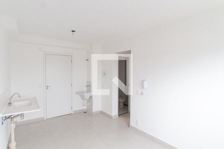 Sala e Cozinha de apartamento para alugar com 2 quartos, 32m² em Vila Maria, São Paulo