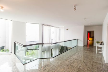 Corredor de apartamento à venda com 2 quartos, 582m² em Residencial Zero (tambore), Santana de Parnaíba