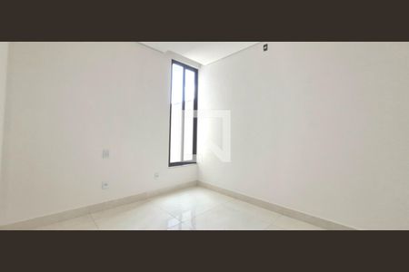 Quarto 1 de casa à venda com 3 quartos, 288m² em Várzea, Lagoa Santa
