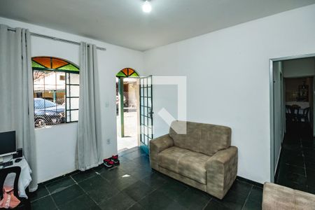 Sala de casa à venda com 2 quartos, 100m² em Vila Cloris, Belo Horizonte