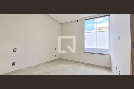 Quarto 2 de casa à venda com 3 quartos, 230m² em Várzea, Lagoa Santa
