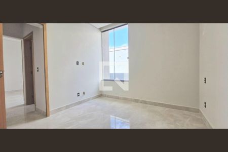 Quarto de casa à venda com 3 quartos, 230m² em Várzea, Lagoa Santa