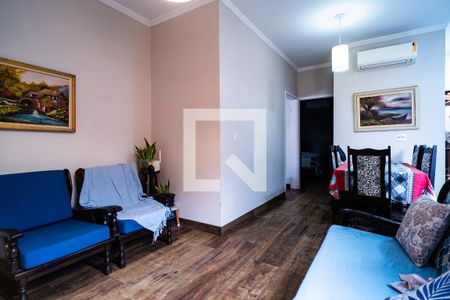 Sala de casa de condomínio para alugar com 4 quartos, 160m² em Aparecidinha, Sorocaba