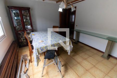 Sala 2 de casa para alugar com 3 quartos, 289m² em Piratininga, Niterói