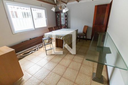 Sala 2 de casa para alugar com 3 quartos, 289m² em Piratininga, Niterói
