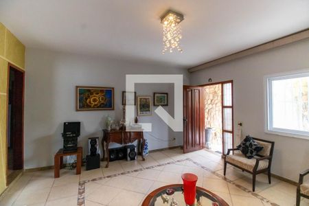 Sala1 de casa para alugar com 3 quartos, 289m² em Piratininga, Niterói