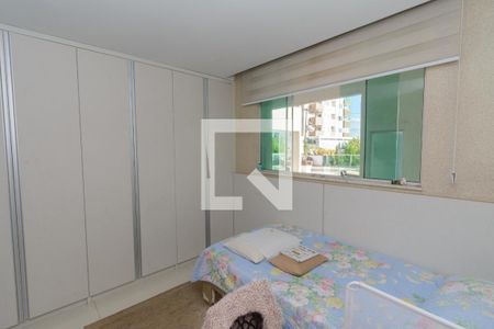 Suíte 1 de casa à venda com 4 quartos, 392m² em Jardim Riacho das Pedras, Contagem