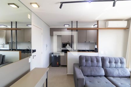 Sala de apartamento para alugar com 1 quarto, 34m² em Parque Industrial, Campinas